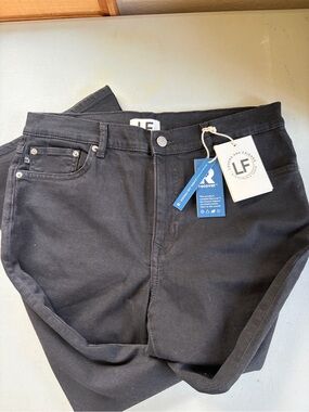 NWT size 31 black flare jeans